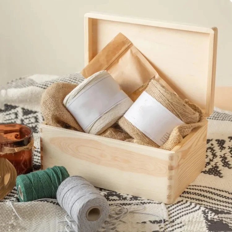 Kreatívny drevený úložný box